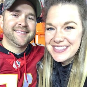 Meet your Posher, Courtney